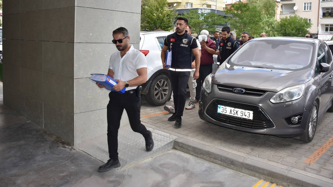 Kırıkkale'de 10 yıl derin dondurucuda tutulan cesetle ilgili soruşturmada 13 tutuklama