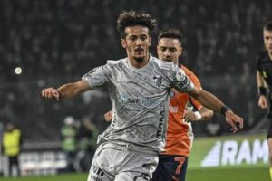 Kocaelispor deplasmanda Başakşehir'le karşılaşacak