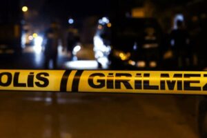 Manisa'da 13 yaşındaki çocuk başından vurulmuş halde ölü olarak bulundu