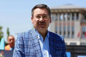 Eski Ankara Büyükşehir Belediye Başkanı Melih Gökçek hakkında soruşturma başlatıldı