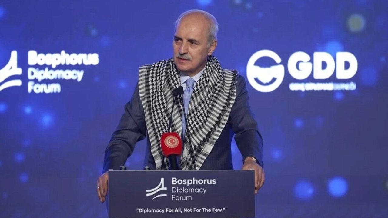 Kurtulmuş: "Türkler de Kürtler de bir ve beraber olarak yoluna devam edecek"