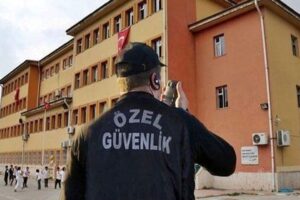 Okullara 30 bin yeni güvenlik görevlisi: Diyarbakır da var
