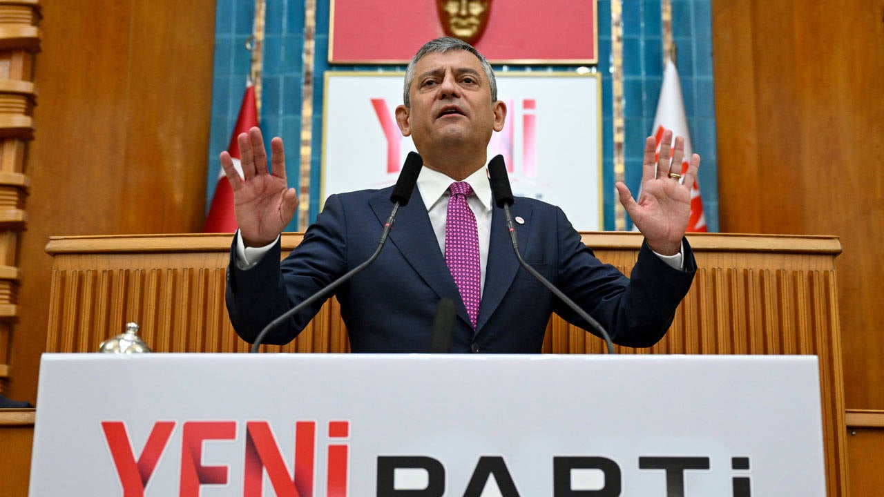 Özgür Özel'den dokunulmazlık fezlekesi ile ilgili açıklama