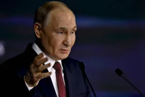 Putin: Yaklaşık 30 gigavatlık ilave nükleer santral kapasitesinin devreye alınması planlanıyor