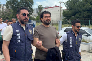 Rasim Ozan Kütahyalı tahliye edildi
