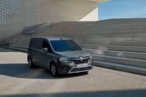 RENAULT KANGOO AĞUSTOS 2026 KAMPANYASI | Takas Desteği ve Taksit Fırsatı!