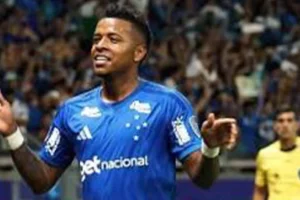 Roma’dan eski Beşiktaşlı Keny Arroyo için transfer hamlesi