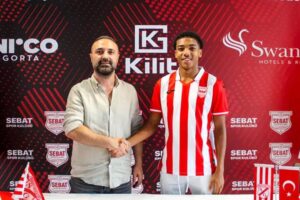 Sebat Spor, Thierry Karadeniz’i kiraladı