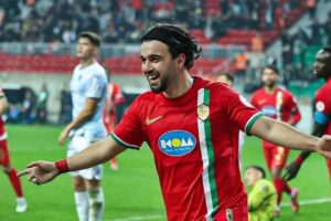 Amedspor’dan ayrılan Sinan Kurt yeni takımına imzayı attı!