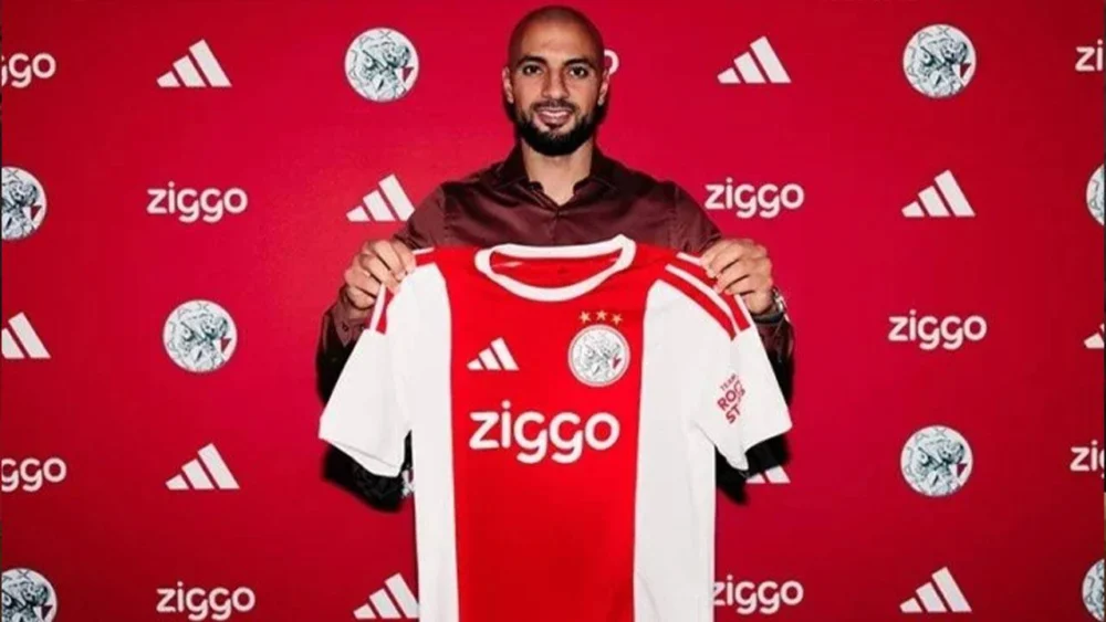Sofyan Amrabat, Ajax’a transfer oldu