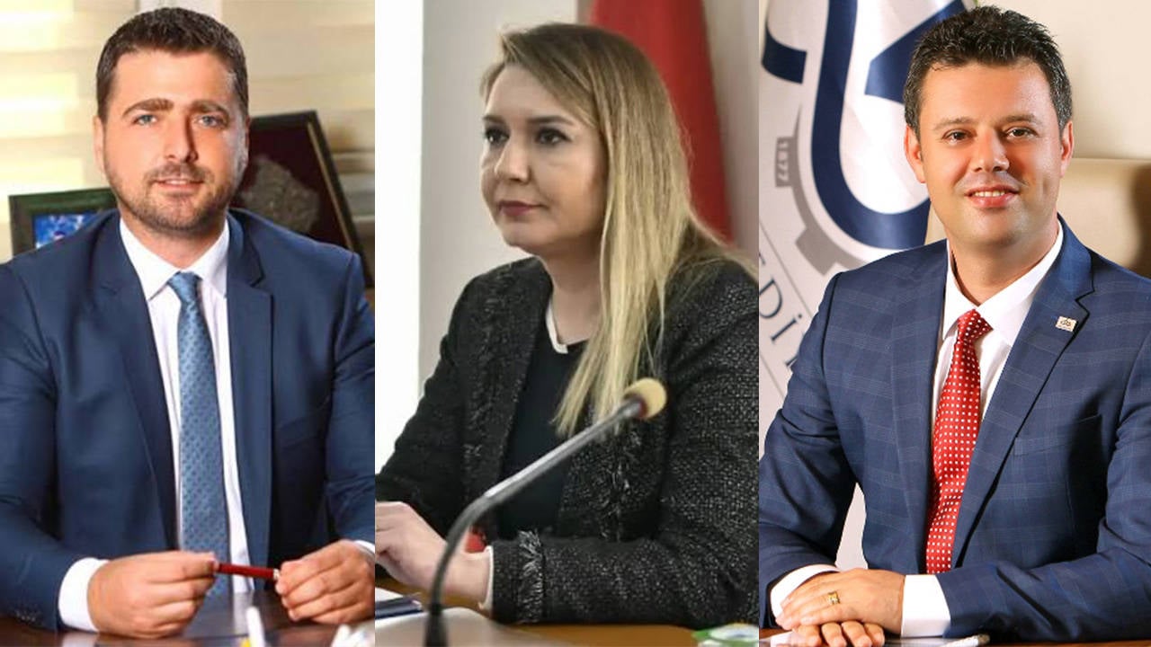 Tekirdağ'da Büyükşehir'in ardından 4 ilçe belediye başkanı da YENİ Parti'ye katıldı