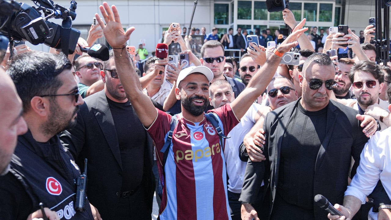 Trabzon Büyükşehir açıklama yaptı: Salah için forma kampanyası belediye bütçesinden mi karşılanacak?