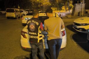 Trafikte tartıştığı sürücünün önünü kesip tehdit etti: Rekor ceza kesildi