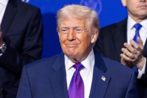 Trump'tan akıldışı açıklama: Hürmüz Boğazı'nı ABD toprağı ilan edeceğim