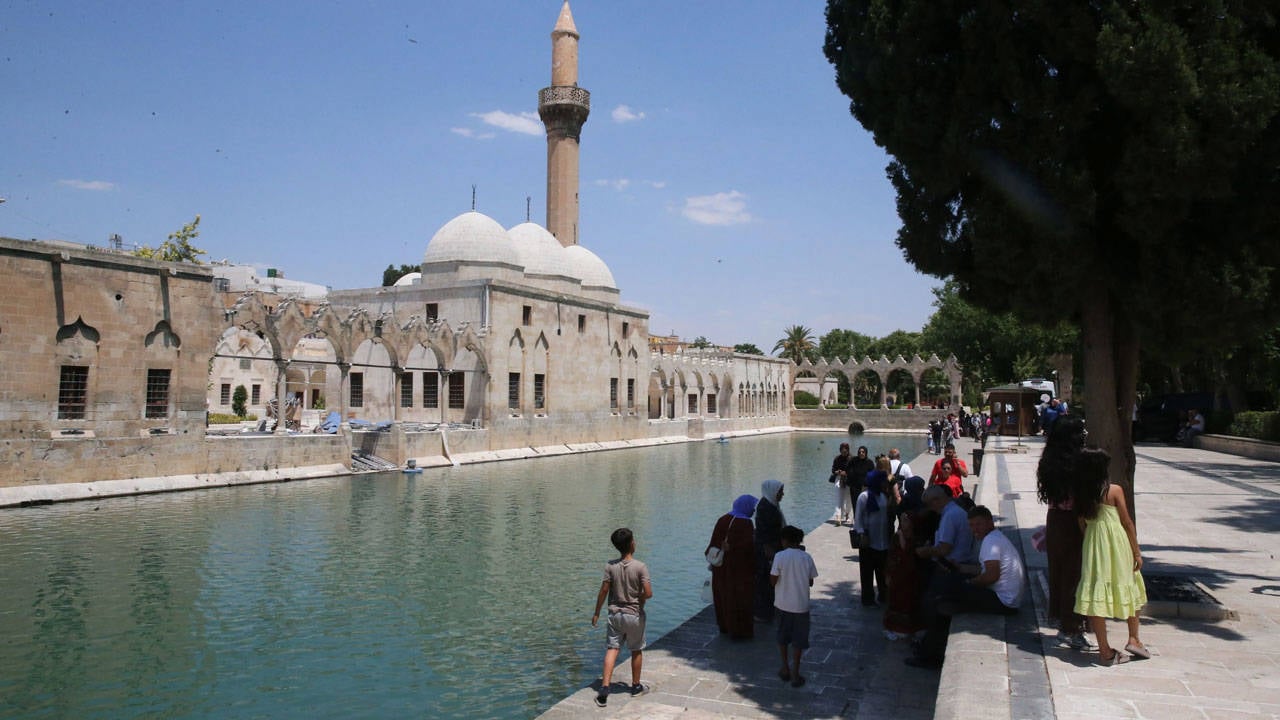 Urfa'da termometreler 47 dereceyi gösterdi