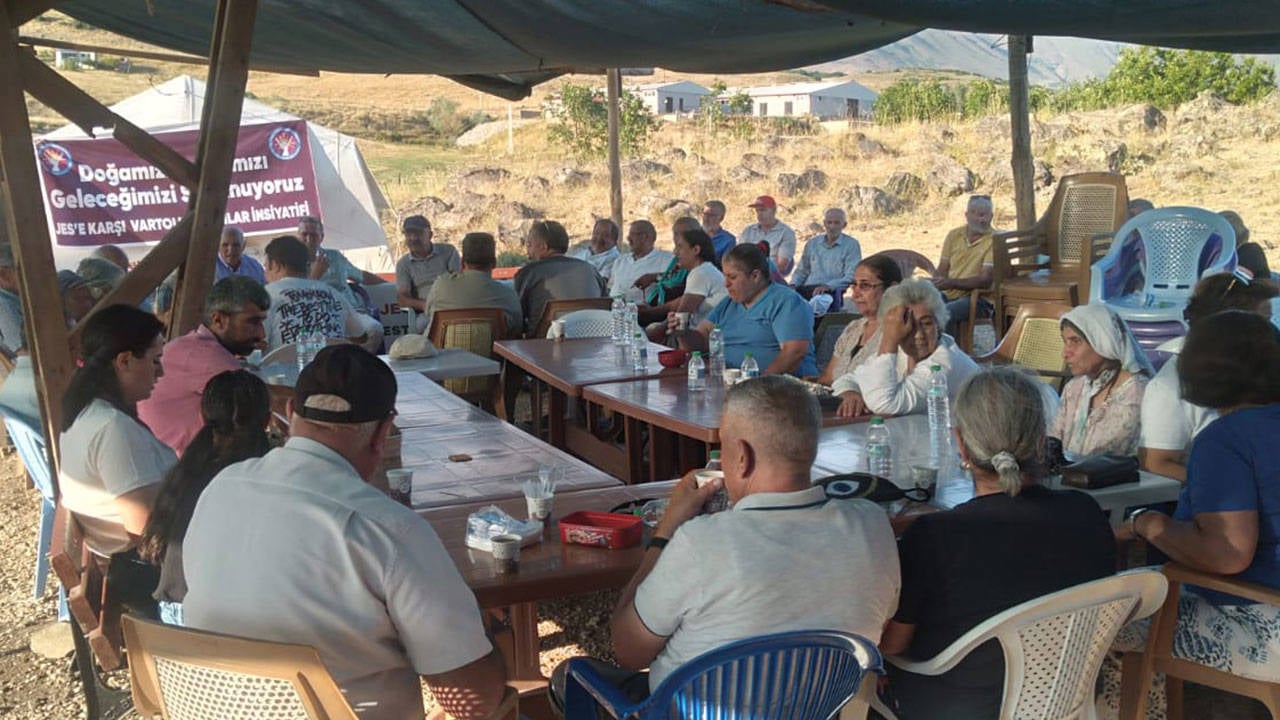 Varto’dan Karlıova’ya direniş büyüyor: Pes etmek gibi bir lüksümüz yok