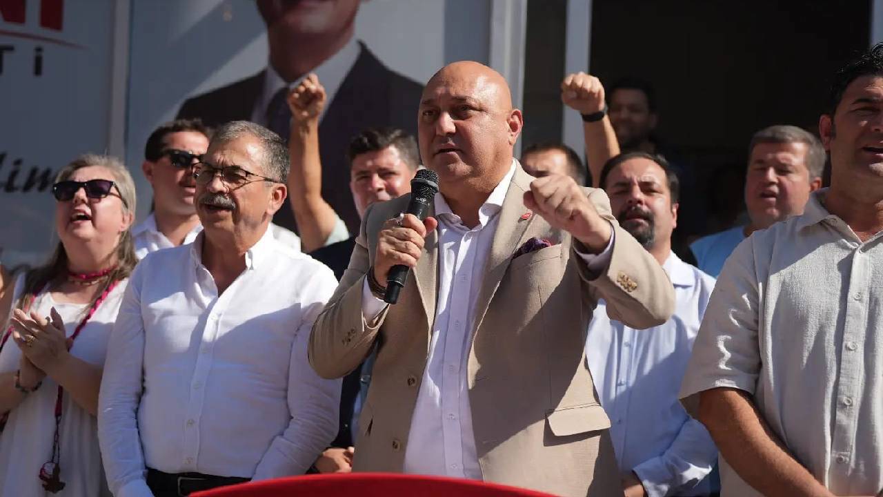 Yatağan Belediye Başkanı Mesut Günay CHP'den istifa ederek YENİ Parti’ye katıldı
