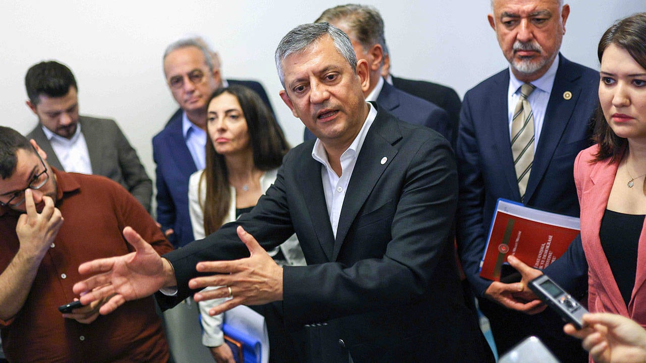 YENİ Parti ‘çözüm’ için sahada