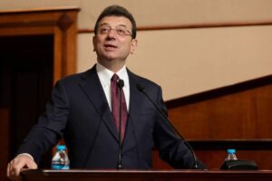 YENİ Parti'de üyelik dönemi başladı: Ekrem İmamoğlu İstanbul'un ilk üyesi oldu