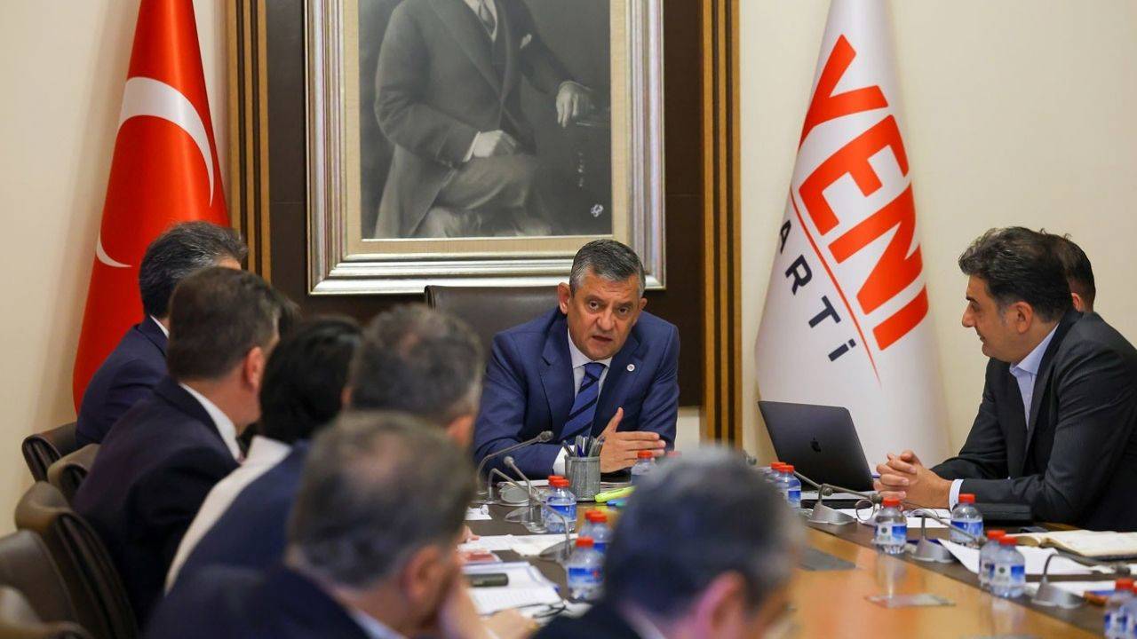 YENİ Parti 'demokratikleşme' diyecek