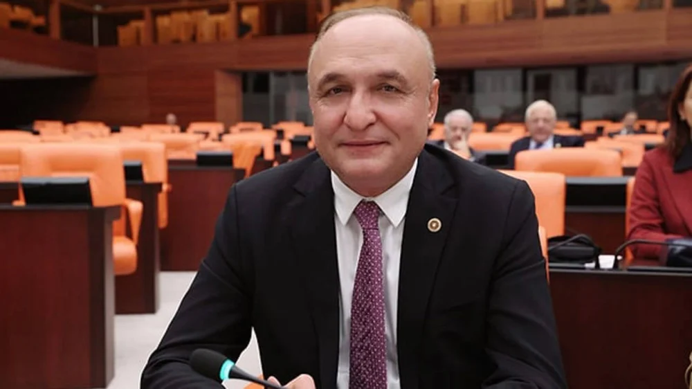 YENİ Parti heyetinden bıçaklı saldırıya uğrayan Melih Meriç'e ziyaret: Sağlık durumu iyi