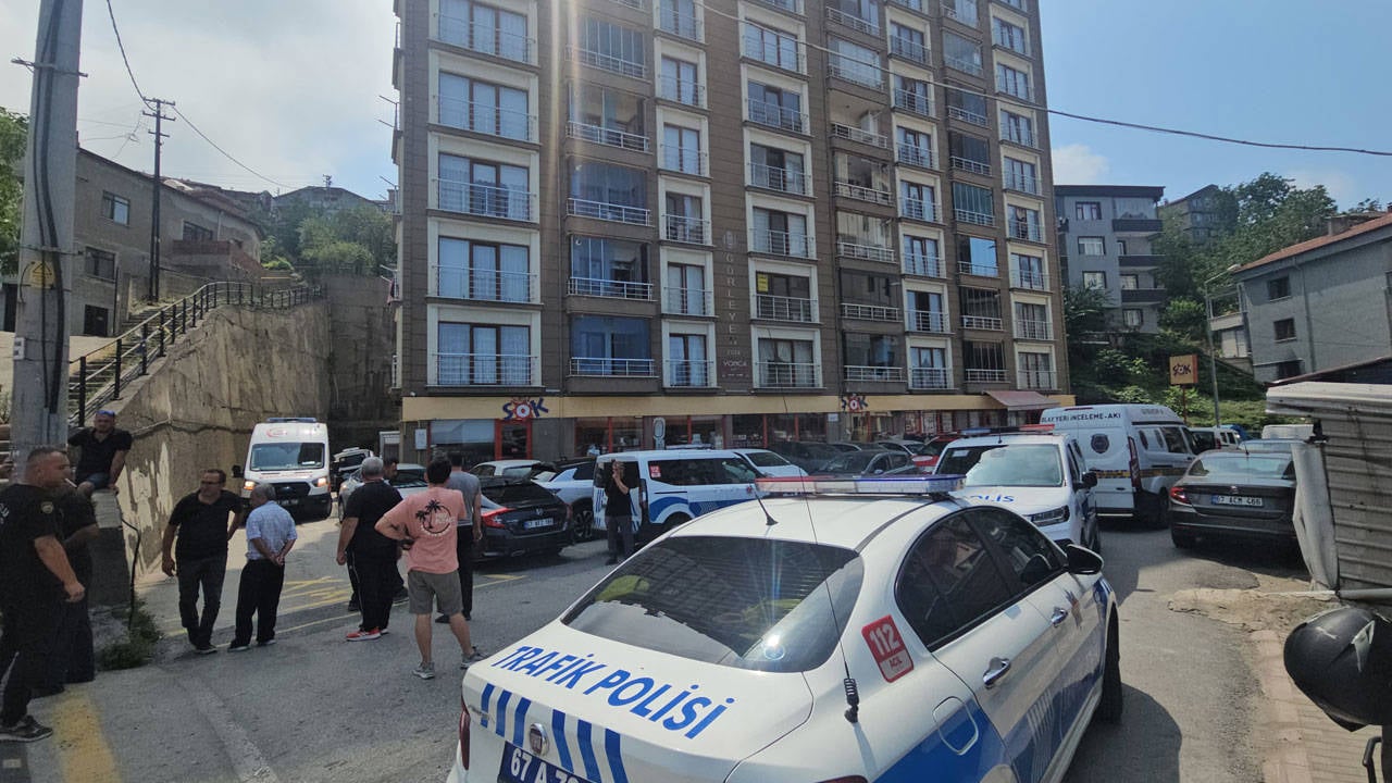 Zonguldak'ta bir kişi evinde ölü bulundu
