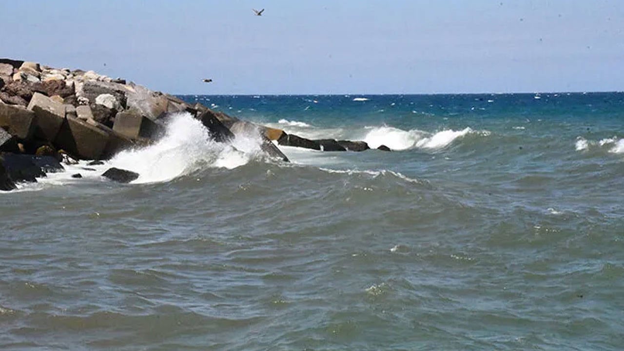 Zonguldak'ta denize girme yasağı kaldırıldı