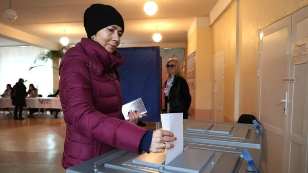 Rusya’da Devlet Duması seçimlerinde oy verme işlemi başladı