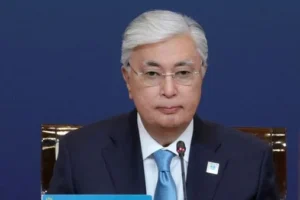 Tokayev: Putin, Kazakistan ve dünya için en uygun siyasi figür