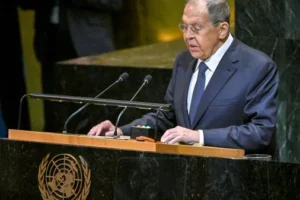 Lavrov: Rusya, Ukrayna’da kalıcı barış için müzakerelere hazır