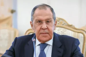 Lavrov'dan İngiltere'ye Salisbury tepkisi: ‘London vatandaşlarımızı adeta rehin aldı’