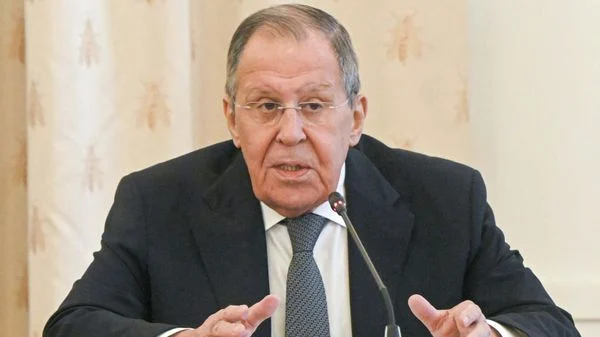 Lavrov’dan Zelenskiy’nin ABD’de Putin’le görüşme önerisine yanıt: Bizim ülkemizde yapacak işlerimiz var