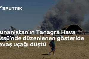 Yunanistan'ın Tanagra Hava Üssü’nde düzenlenen gösteride savaş uçağı düştü