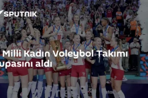 A Milli Kadın Voleybol Takımı kupasını aldı