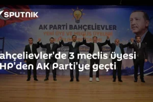Bahçelievler'de 3 meclis üyesi CHP'den AK Parti'ye geçti
