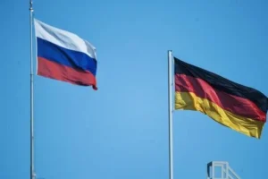 Rus diplomat Jdanova: Almanya, Rusya ile olası geniş çaplı çatışmaya hazırlanıyor
