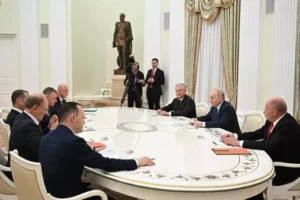 Putin: Rusya'yı yenmek, Rus halkını sindirmek imkansızdır