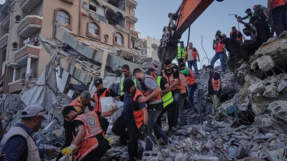 Gazze'de bina çökmesi: en az 12 ölü, onlarca kayıp