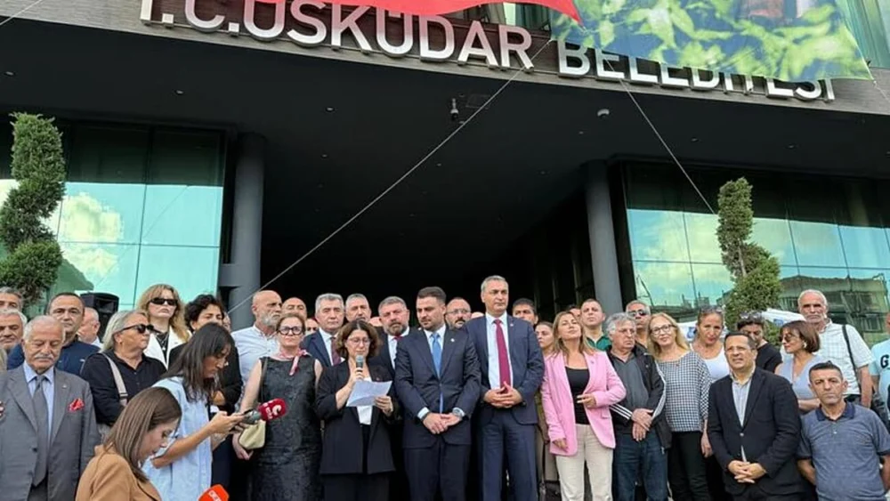 Üsküdar Belediyesi'nde CHP-Yeni Parti işbirliği: Başkan vekili seçimi ertelendi