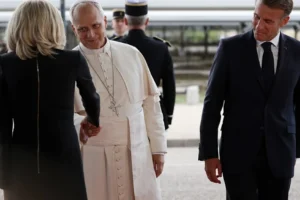 Papa 14. Leo, Fransa ziyaretini Metz'de Schuman ve AB birliği vurgusuyla noktaladı