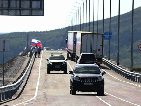 Rusya ile Kuzey Kore arasındaki ilk kara yolu köprüsü açıldı