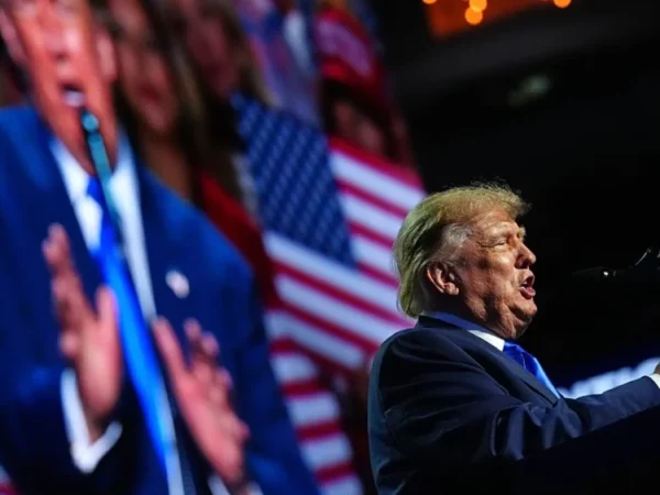 Trump’tan seçim vaadi: Her yetişkin Amerikalıya 5 bin dolar