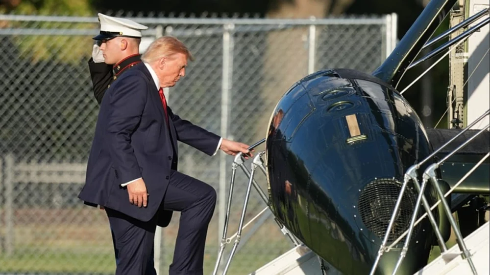 Trump, Ukrayna savaşını finanse eden Rus gelirlerini kesmeyi hedefleyen yaptırım paketini imzaladı