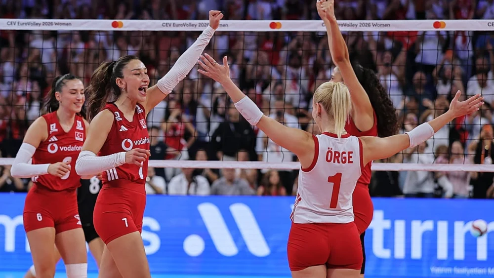 A Milli Kadın Voleybol Takımı, Almanya'yı geçerek yarı finale yükseldi