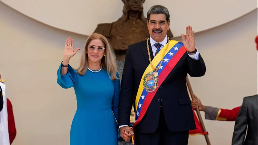 Eski Venezuela lideri Maduro ve eşi, dokunulmazlık gerekçesiyle uyuşturucu suçlamalarının düşürülmesini istedi