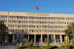 Ankara'da yasa dışı bahis operasyonu: 36 kişi gözaltında