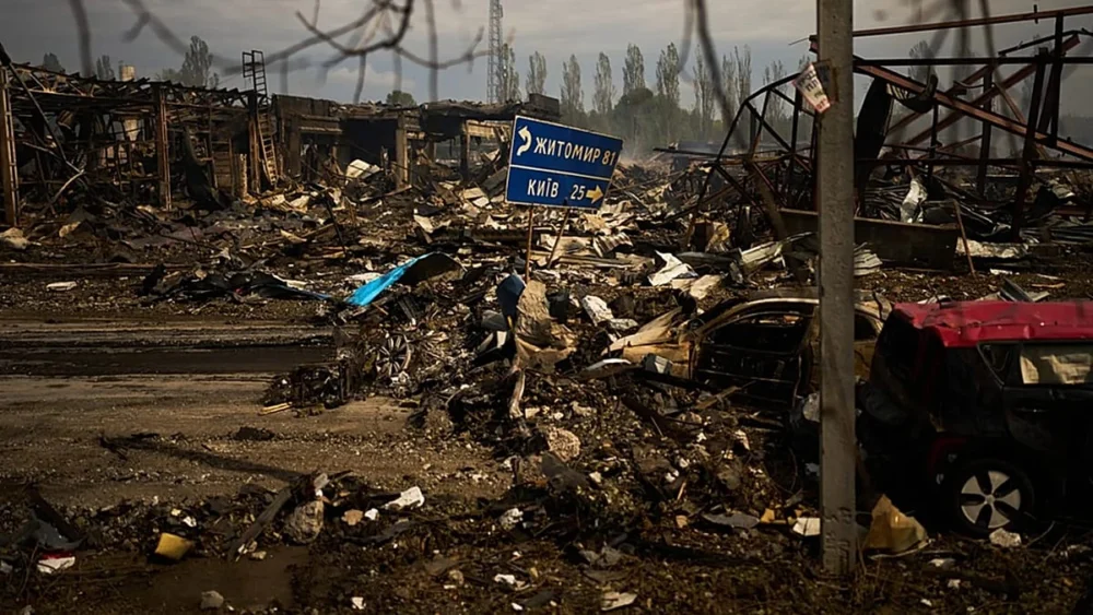 Rusya’nın Kiev’e düzenlediği yoğun füze ve İHA saldırılarında en az 4 kişi hayatını kaybetti