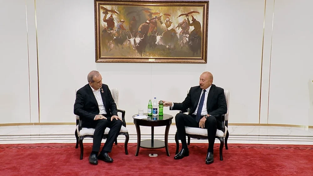İlham Aliyev ile İran Cumhurbaşkanı Pezeşkiyan arasında "Gürcü suyu" diyaloğu