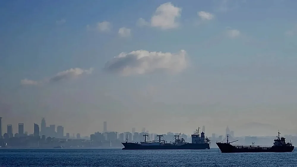 Silivri'de batan geminin yakınlarında bir erkek cesedi bulundu