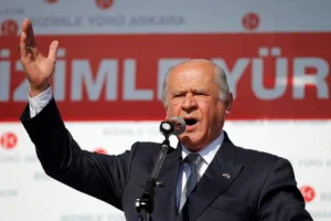 Bahçeli'den fon krizi yorumu: 'Erdoğan’ı yıpratmaya dönük bir kampanyaya çevirme çabası'